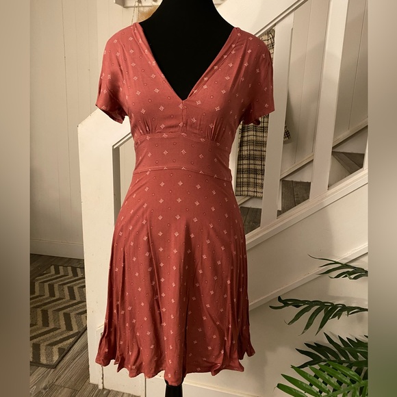 Charlotte Russe - Pink Summer Dress - Picture 1 of 3